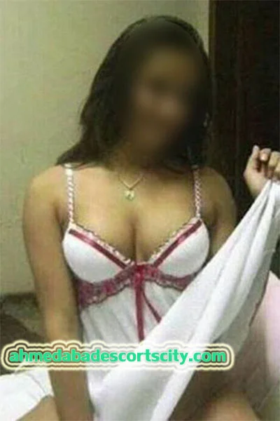 Housewife Call Girl Ankleshwar Ariyana Angel